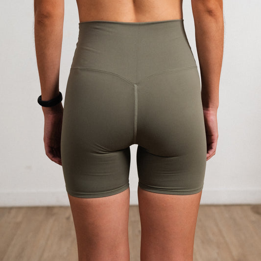 BUF SARA Mid Length Shorts | Olive Green